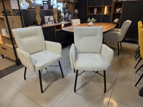 (R) Krzesło Henders & Hazel Amaze Me Olvi dostępne od ręki