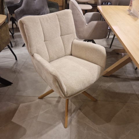 [na zamówienie] Fotel obrotowy JUNA z funkcją relax, tkanina Livigno chenille kremowy, rama dąb naturalny