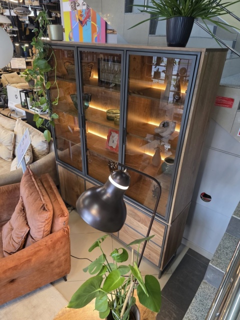 [fabrycznie nowa, na zmówienie] Witryna TRAPANI - 160 cm Henders& Hazel Mangifera Smoked