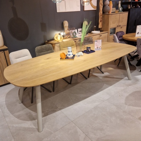 Stół jadalniany Xooon NIORA 240 x 115 cm- Dąb Naturalny Fornir Nogi Metal