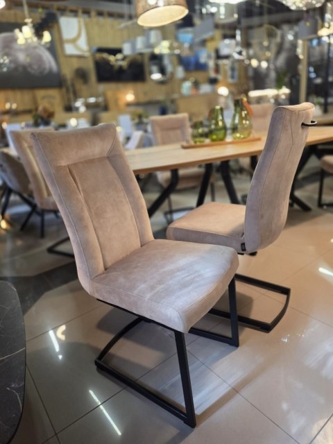 Zestaw stół Xooon Arvada 250 x 110 cm + komplet krzeseł