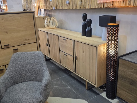 (K,R,M) Komoda Shimanto 230 cm Bright Natural Oak Henders & Hazel