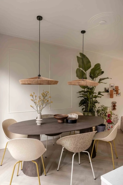 [M] Stół do jadalni TRENTON 240x110 cm, fornir dębowy, kolor Clay, organiczny kształt