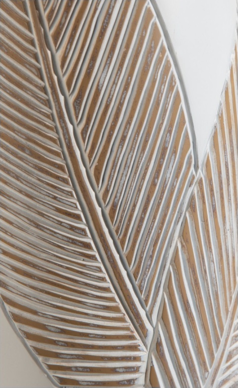 [na zamówienie] Wazon JOLIE 45 cm, Polyresin Biały z Rzeźbionym Motywem Liści – Coco Maison (50031-WIT)